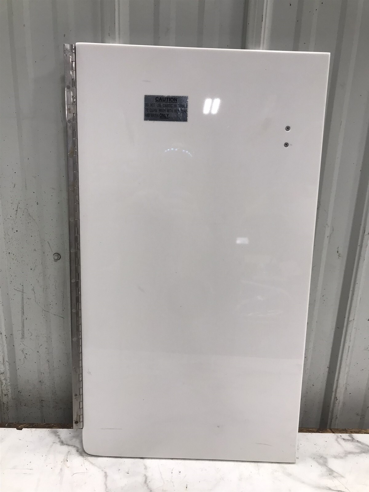 93 Regal Ventura 9.8 Commodore 3260 Boat cabin door hatch