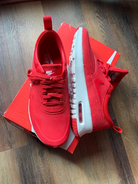nike air max thea womens red