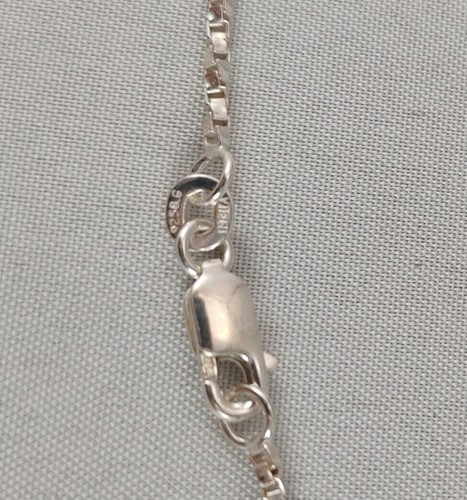 SU Sterling Floating Circle Pendant with CZ's & Sterling 18" Twisted Box Chain - Picture 5 of 7