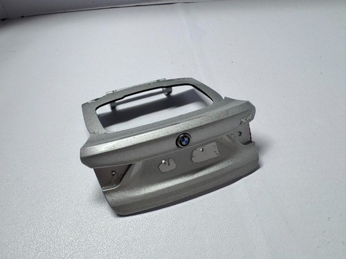 1:18 Paragon - BMW X4 F26 2015 - Repuestos - Repuestos - Imagen 17 de 40