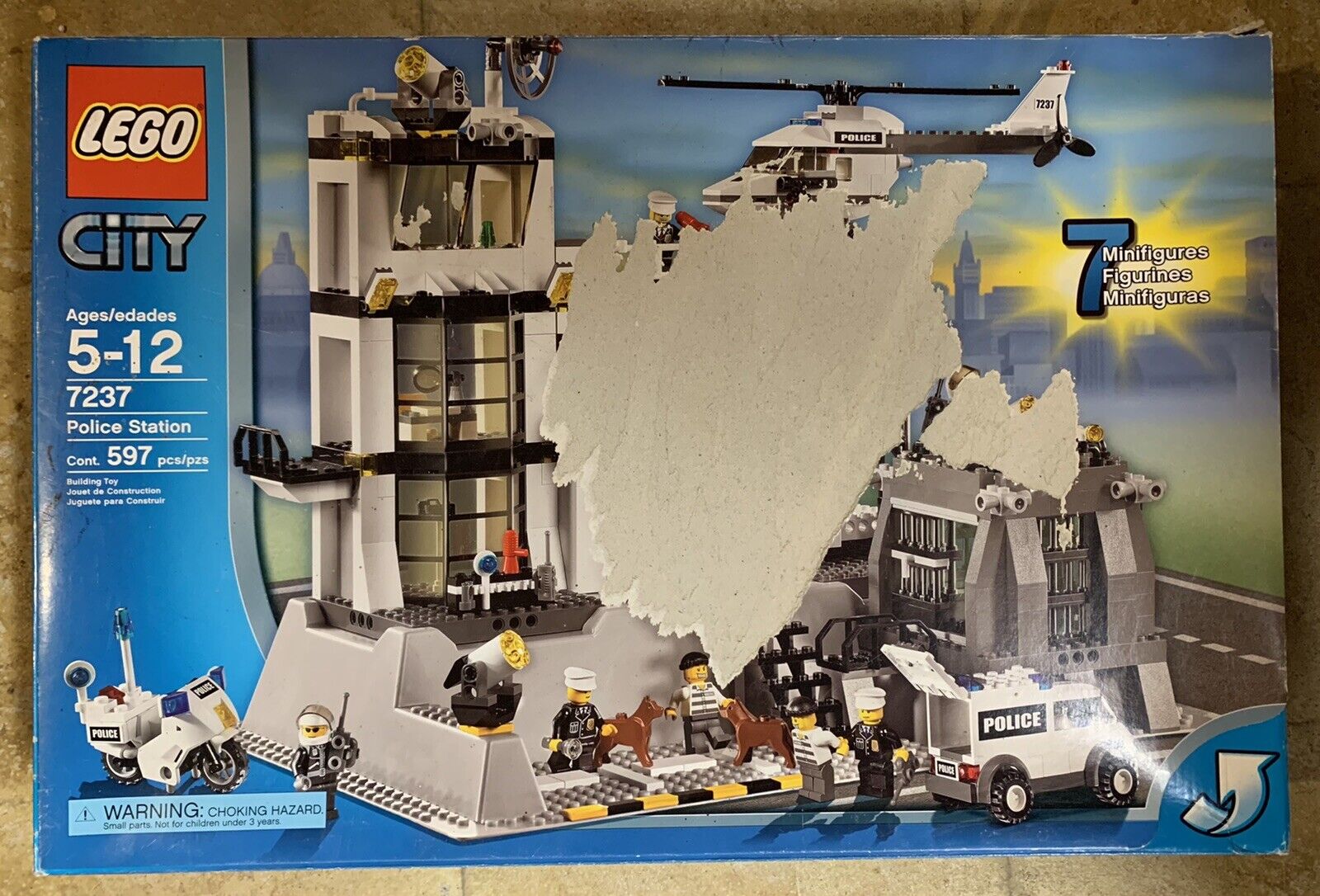 LEGO 7237 City Police station, Brand New & Sealed