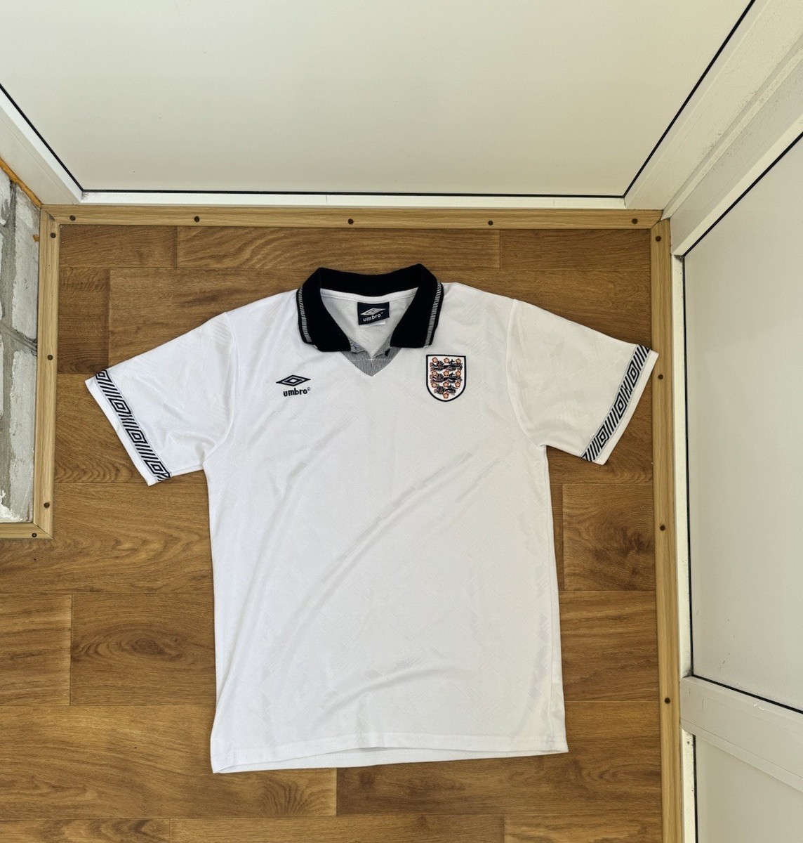 サッカー イングランド代表 1990〜1992 ユニフォーム イングランド代表 1990 ホーム 半袖 ユニフォーム 復刻モデル