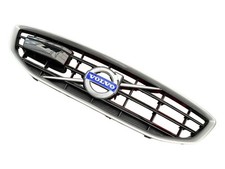 Calandre Volvo V40