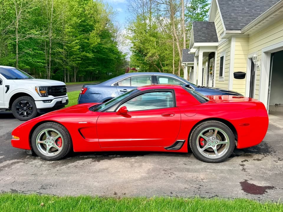 2001 Red Chevrolet Corvette   | C5 Corvette Photo 4