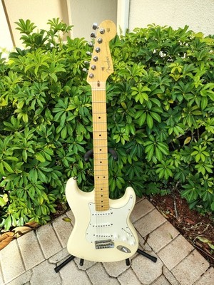 2011 Fender American Standard Strat Stratocaster Olympic White *UNPLAYED*