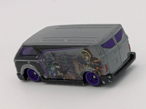 Hot Wheels Premium Pop Culture DC Batman MBK VAN 4/5 Real Riders - Picture 3 of 6