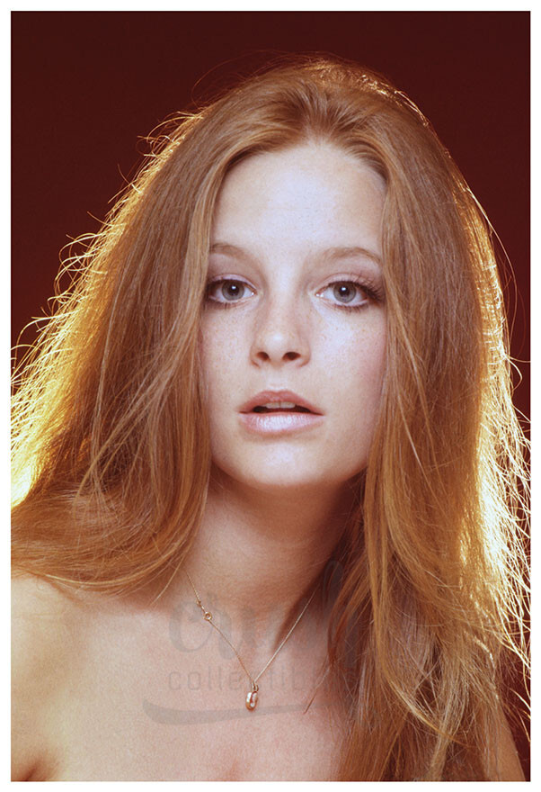 Deathsport Actress Claudia Jennings 13x19 inch Publicity Photo [221116