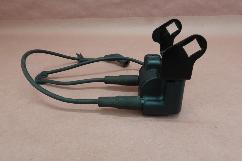 2007-2011 Harley Davidson Street Glide Ignition Coils Spark Plug - Image 3 of 4