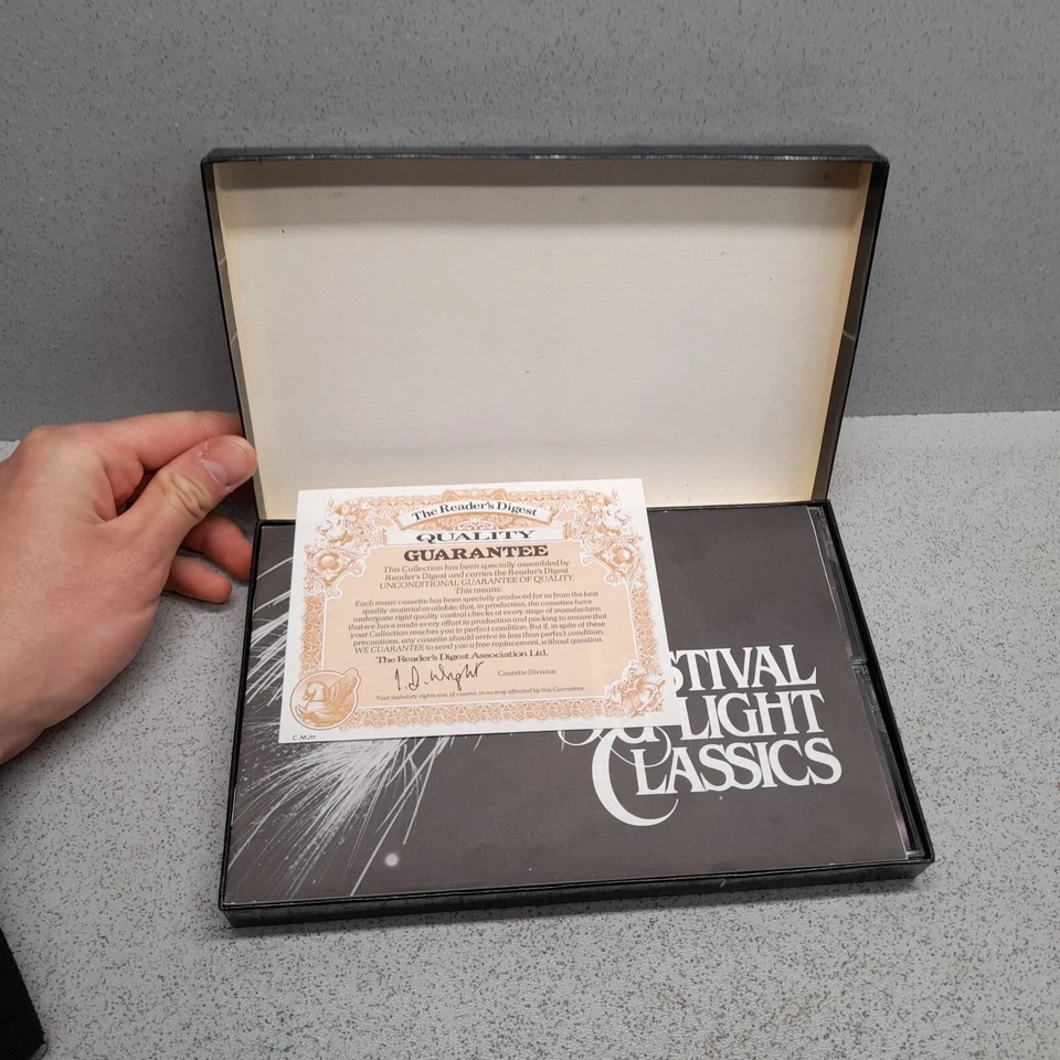 Festival of Light Classics - 4 x compilation Cassette Tape box set (RD) Waltz... - Imagem 2 de 4