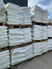 Lawn Top Dressing Fine 70/30 Mix 25kg Bags - 1/2 Pallet 20 Bags 500kg
