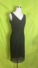White House Black Market Size 6 Sleeveless V-Neck Black Dress Lattice Skirt