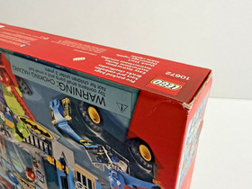 LEGO Juniors - Batman - Defend the Batcave - 10672 - New Sealed in Box NSB
