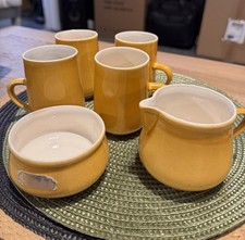 Honiton Pottery Vintage Coffee Cups x 4 Yellow Sugar Bowl Milk Jug