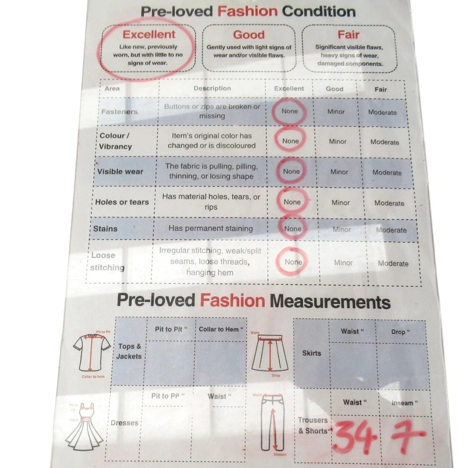 Pantalones Cortos Converse Para Mujer Talla Grande Floral Gráfico Blanco y Rosa y Etiquetas - Preciados Foto 2 de 4