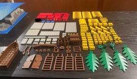 Lego Pirates - 6277 Imperial Trading Post (incomplete - Read Description)