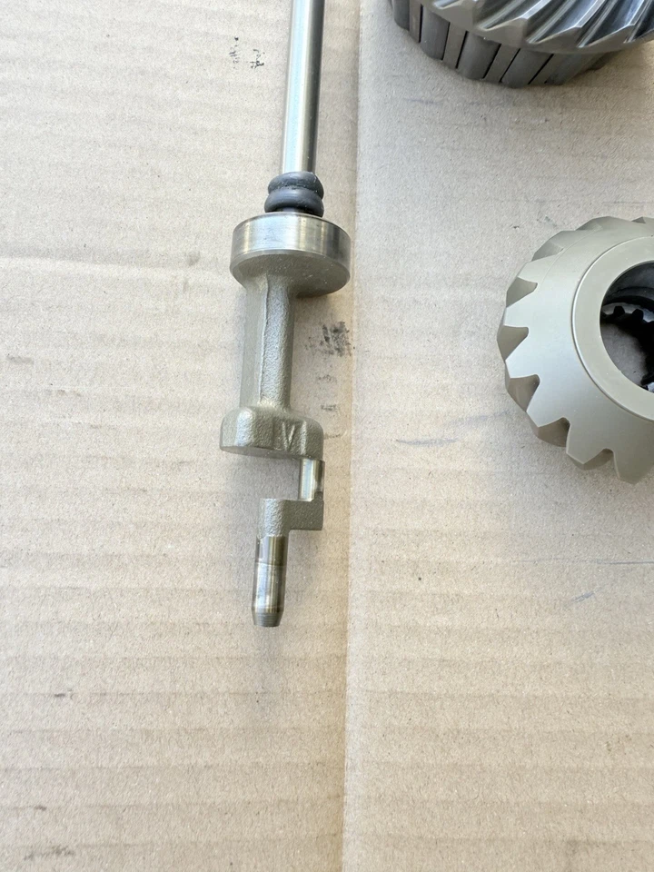 Yamaha 225-250Hp 2 carreras engranaje delantero, retroceso, eje de transmisión 61A00, 61A03 unidad inferior Foto 3 de 4