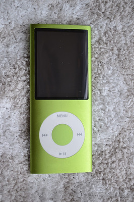 Apple iPod Nano 4th Gen 8GB Green – Works Plugged In, Needs
