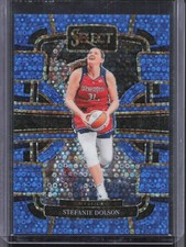 2024 Panini Select WNBA #9 Stefanie Dolson Prizms Light Blue Disco #/125