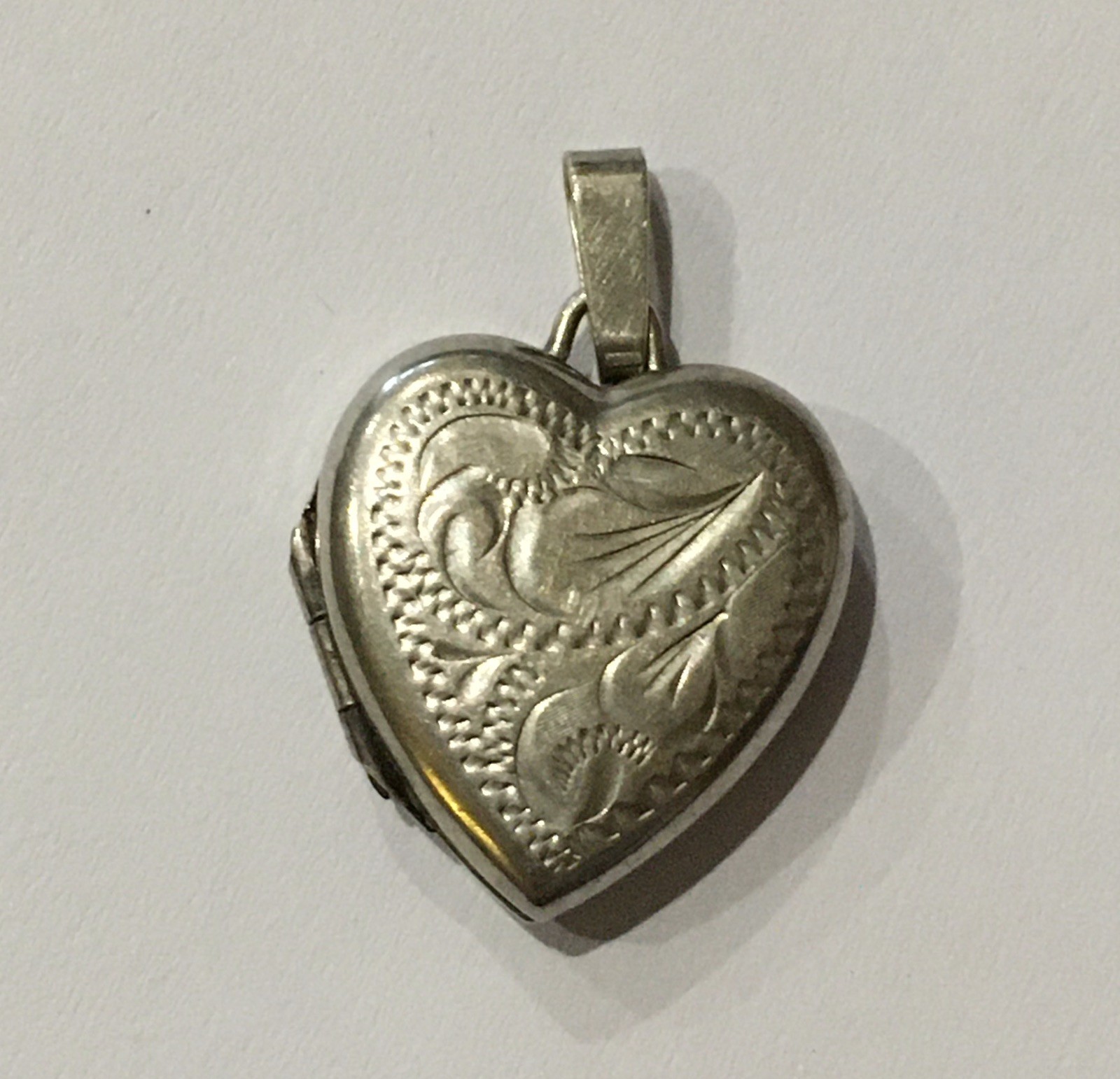 Vintage Real Solid Silver Heart Double Locket Pen… - image 1