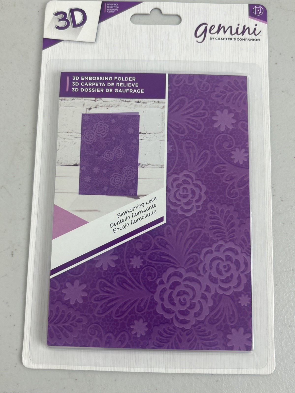 Gemini 3D Embossing Folder Blossoming Lace Flowers Crafter’s Comapnion 4.1x5.8”
