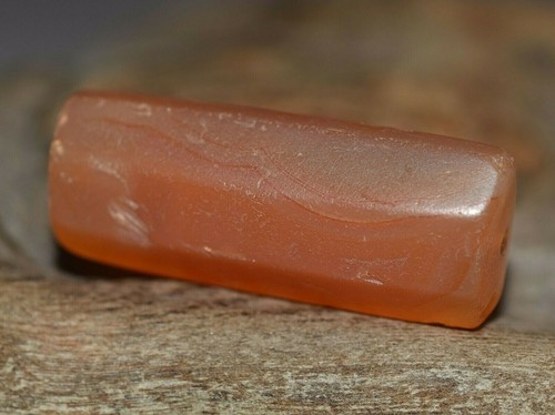 Antica Perla Pietra Lunga Corniola Naturale Agata Lati Sfaccettati Commerciata in Africa - Foto 1 di 5