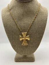 Vintage Gold Tone Cross Necklace Sarah Coventry 24” Chain
