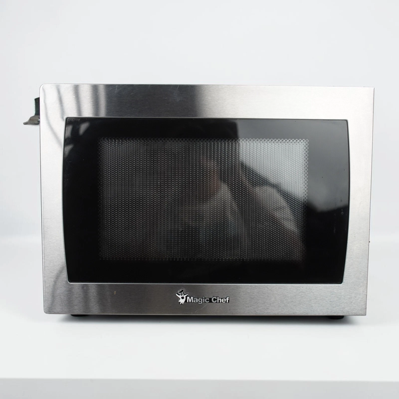 Magic Chef 0.9 Cu Ft 900W Digital Stainless Steel Microwave Door Replacement
Opens in a new window o