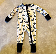 Caden Lane 3-6M Footless One-Piece Sleeper Zip Long Sleeve Bat White/Black