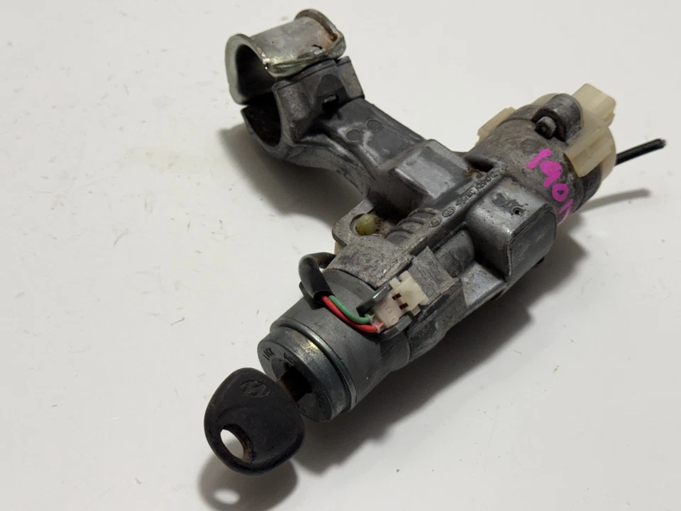 2007-2011 HYUNDAI ACCENT IGNITION SWITCH LOCK CYLINDER W/ KEY OEM. - Image 2 of 4