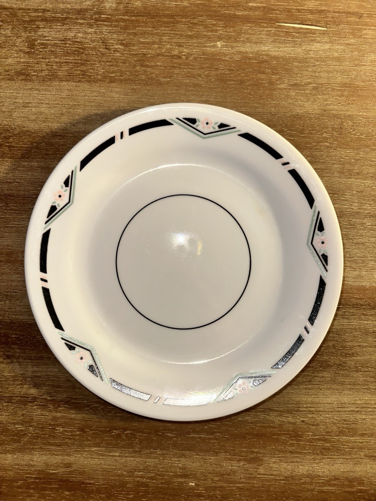 Corelle Zenith Black Green Pink 7 1/4