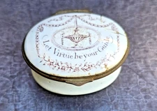 BATTERSEA SMALL ENAMEL BOX 17TH ENAMEL PATCH BOX