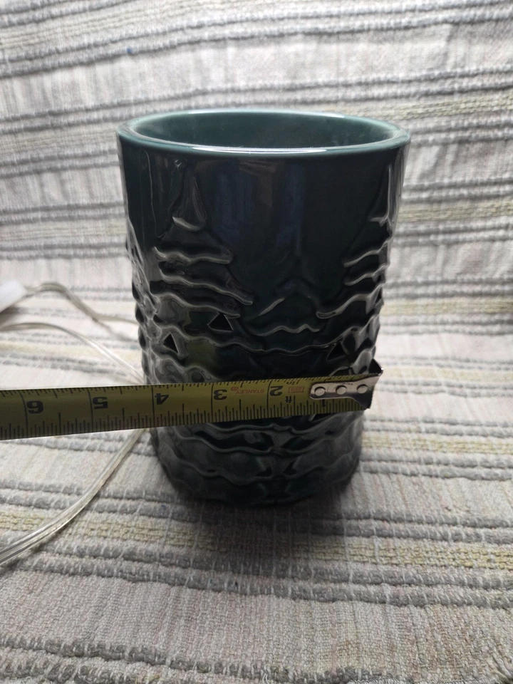 Yankee Candle chrismas tree Melt Tart Warmer Electric with Timer - Image 4 of 4