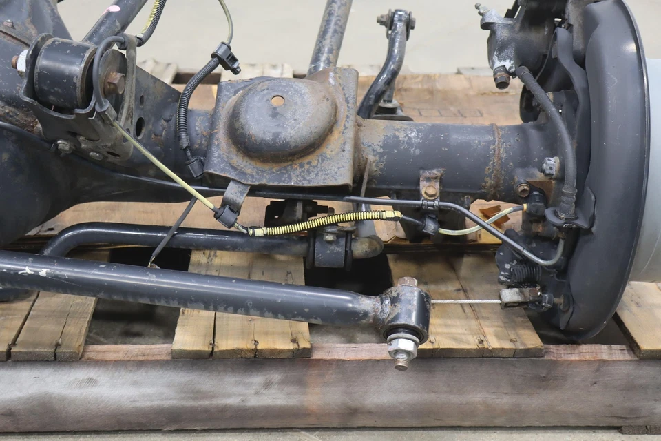 2003-2007 Lexus LX470 / Land Cruiser Solid Rear Axle 4.10 Gear Ratio Foto 4 de 4