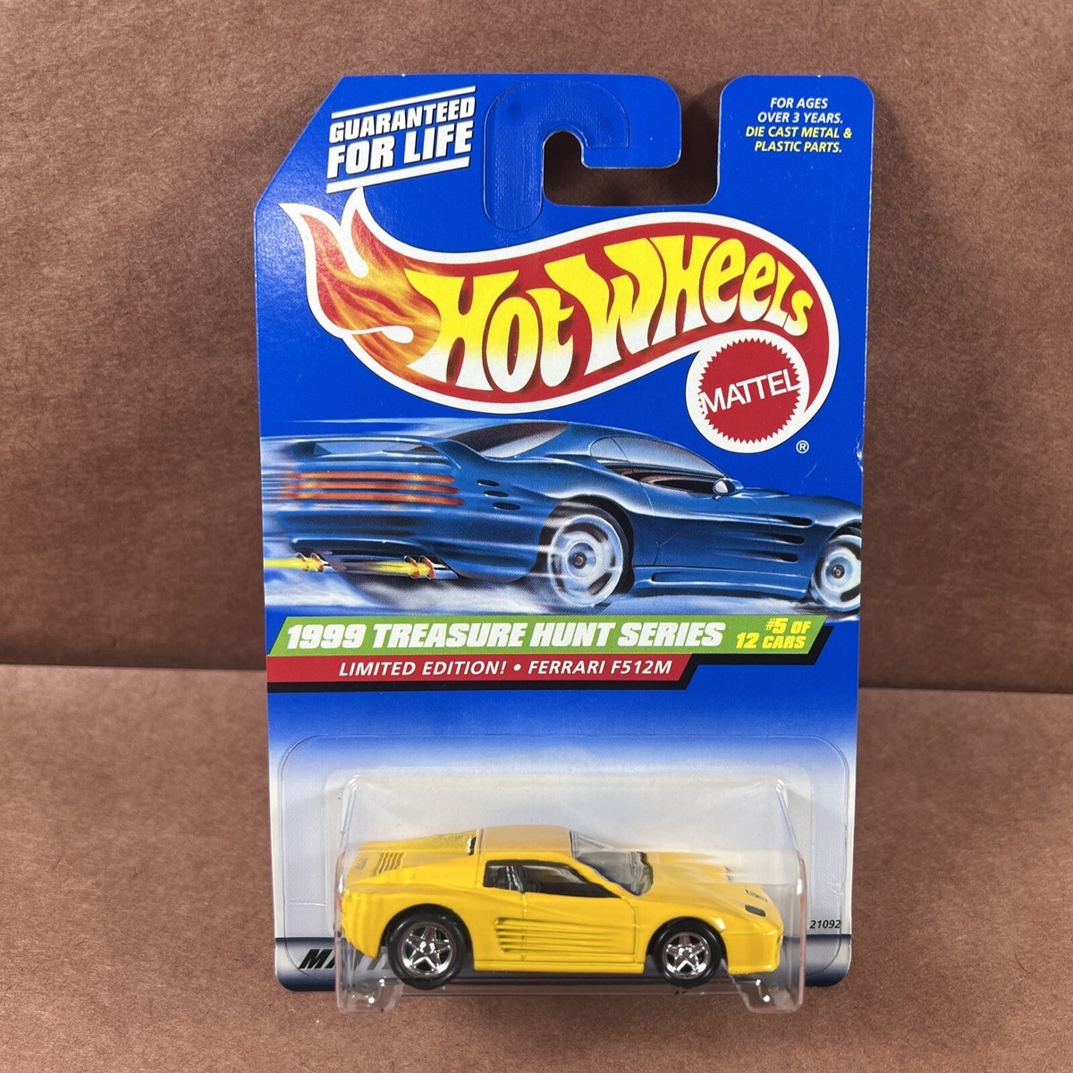 1999 HOT WHEELS TREASURE HUNT TH FERRARI F512M W/RARE BLACK BASE