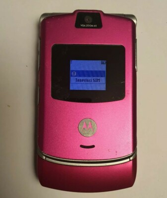 Motorola GSM V3 ROHS Fuchsia ORIGINAL Mobile Phone 