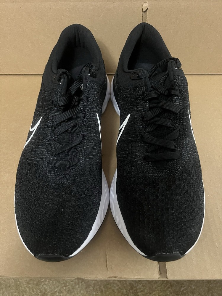 Nike React Infinity Run Flyknit 3 in Black White - Size 15