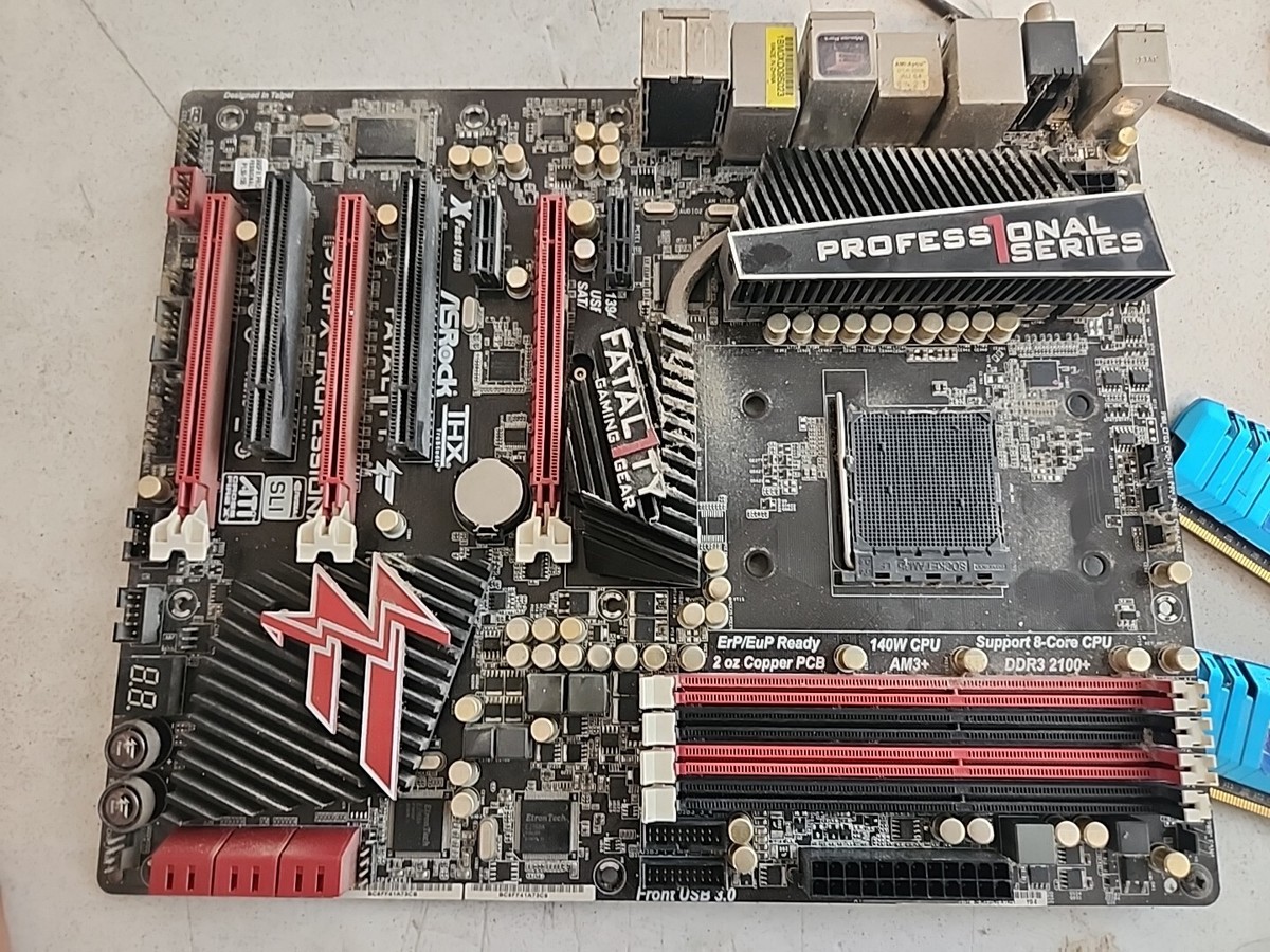ASRock Fatal1ty 990FX PROFESSIONAL AM3+ AMD Desktop Motherboard
