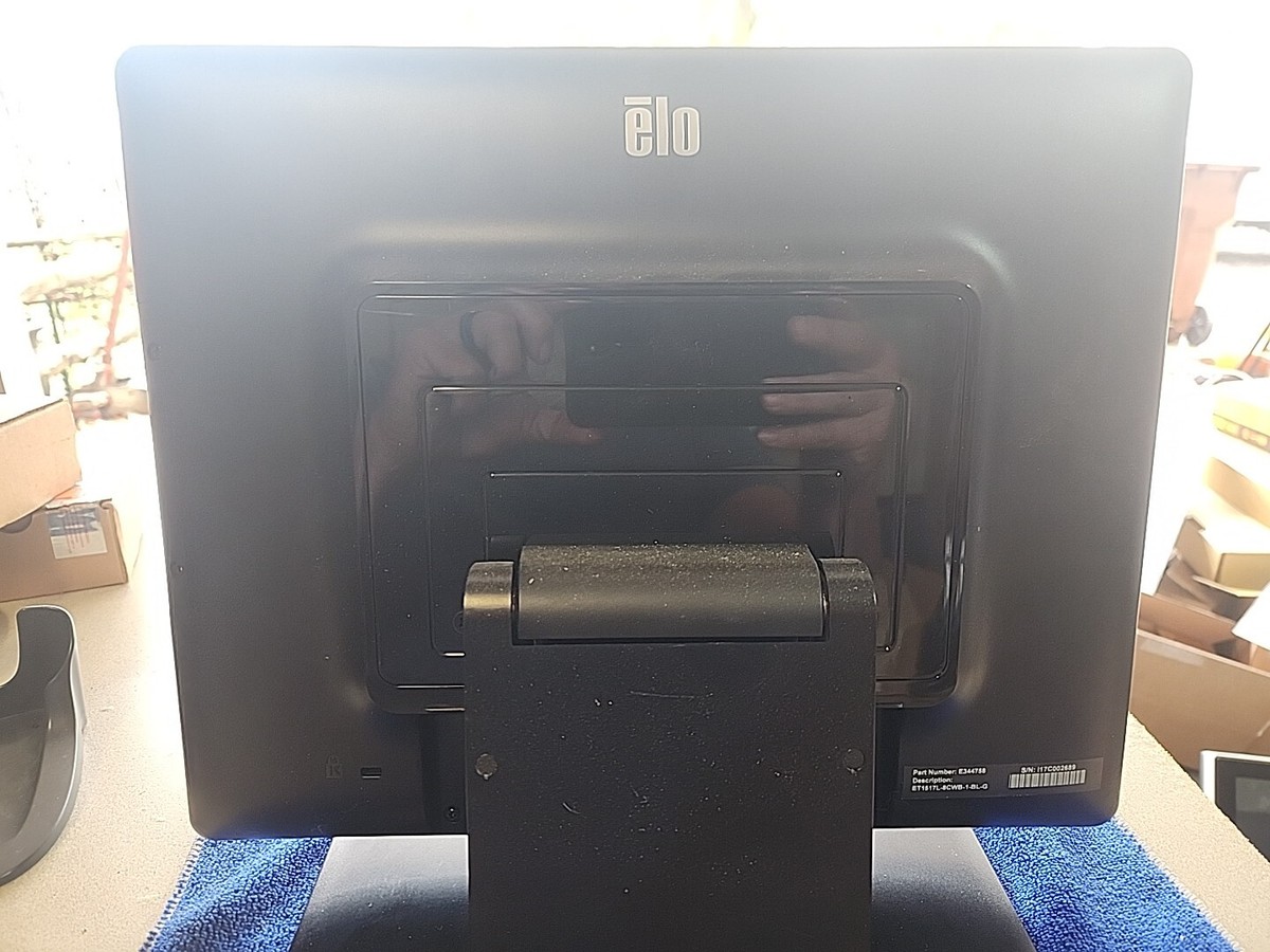 Elo Touch ET1517L Touchscreen POS Display Monitor 15