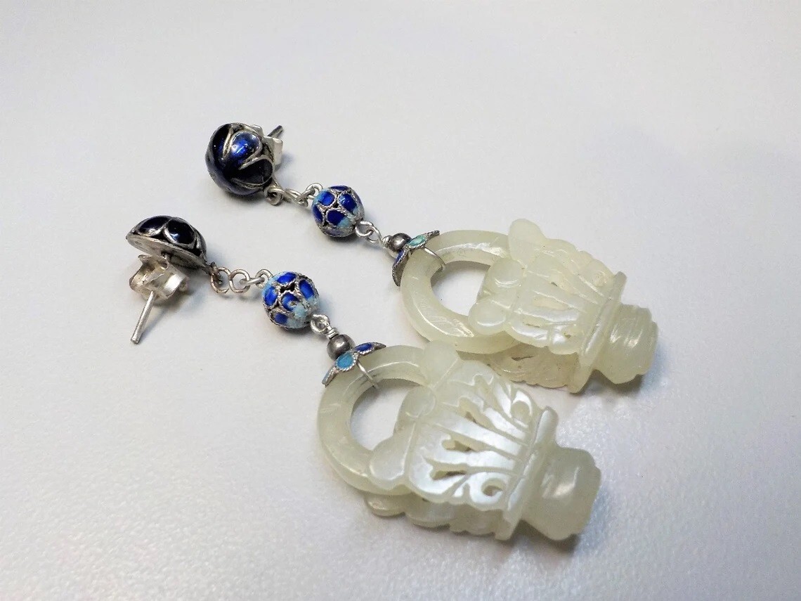 Chinese Mutton Fat Nephrite Jade Devil's Work Wed… - image 4