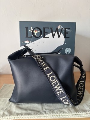 New Loewe Cubi Medium / Navy Blue