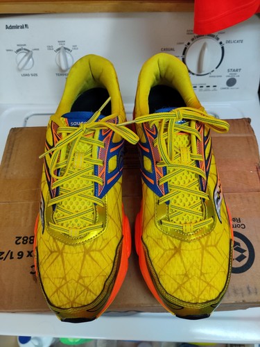 Men's sz 13 Saucony Breakthru Yellow Blue Orange Athletic Running Shoes - MINT - Bild 7 von 15
