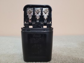 (NOT WORKING) Nintendo Virtual Boy Console Controller Pack Stand VUE-001