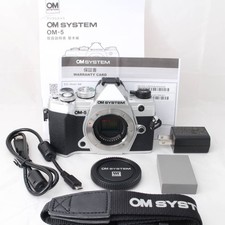 Shot count: 4908    Olympus OM SYSTEM OM-5 Body Silver 4023