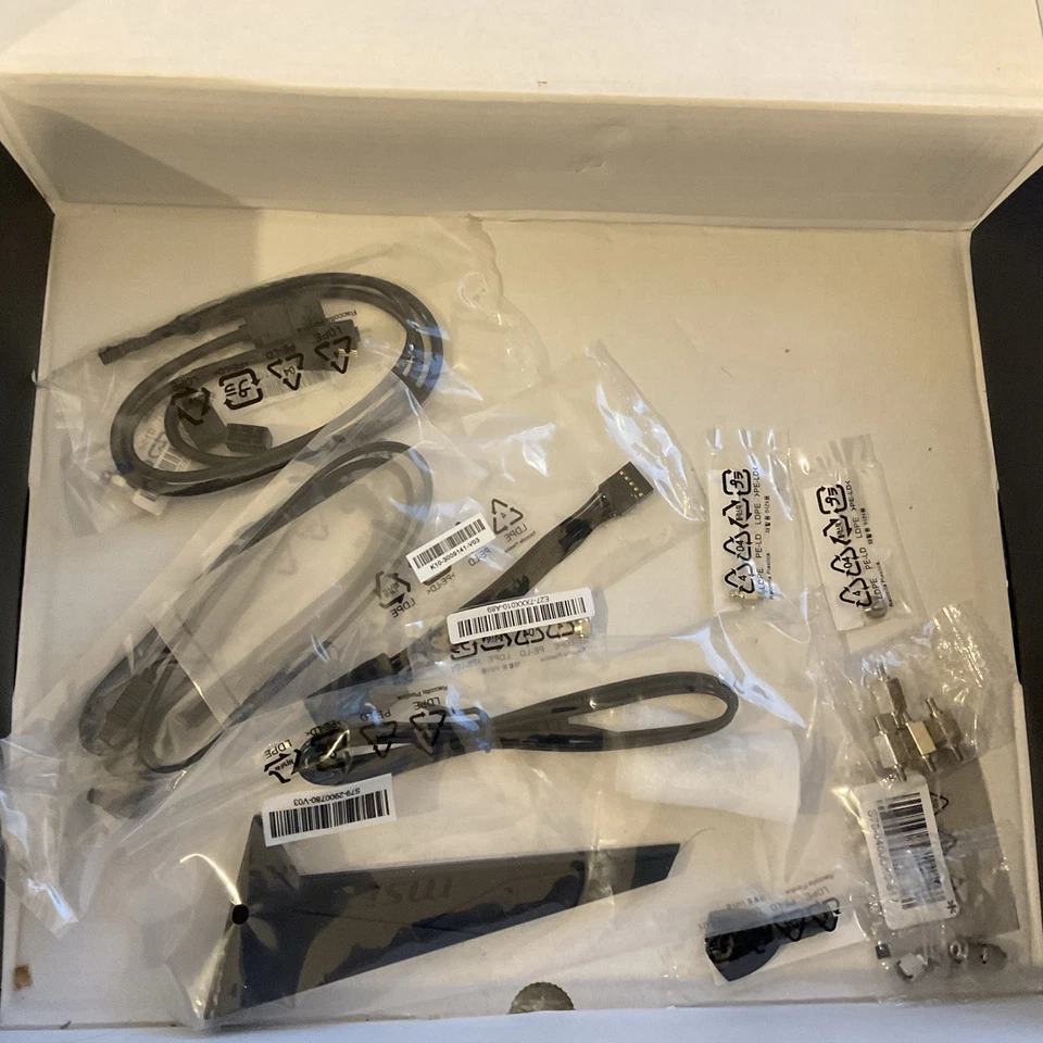 MAG Msi x870 Tomahawk wifi /DDR5/AM5 chipset - Image 4 of 4