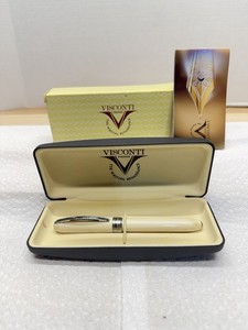 Visconti Rembrandt Ivory M Fountain Pen