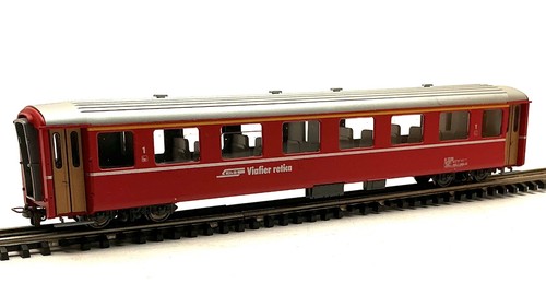 BEMO H0m 12mm Personenwagen 1. Klasse Viafier retica Bahn A 1239 D19/69 | Zustand: Gebraucht