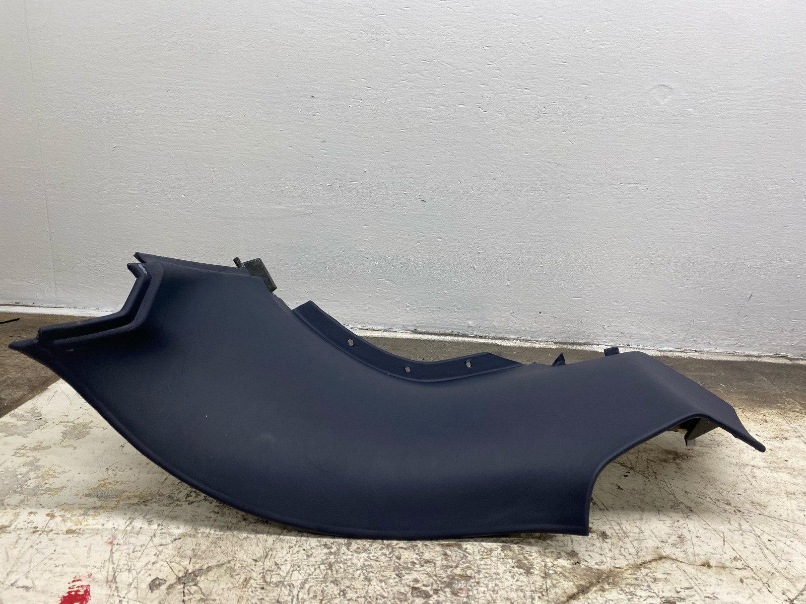 2010-2020 BENTLEY MULSANNE OEM REAR RIGHT PASSENGER TRUNK D PILLAR TRMI PANEL