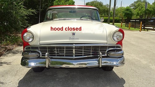 1956 Ford Fairlane CUSTOM
