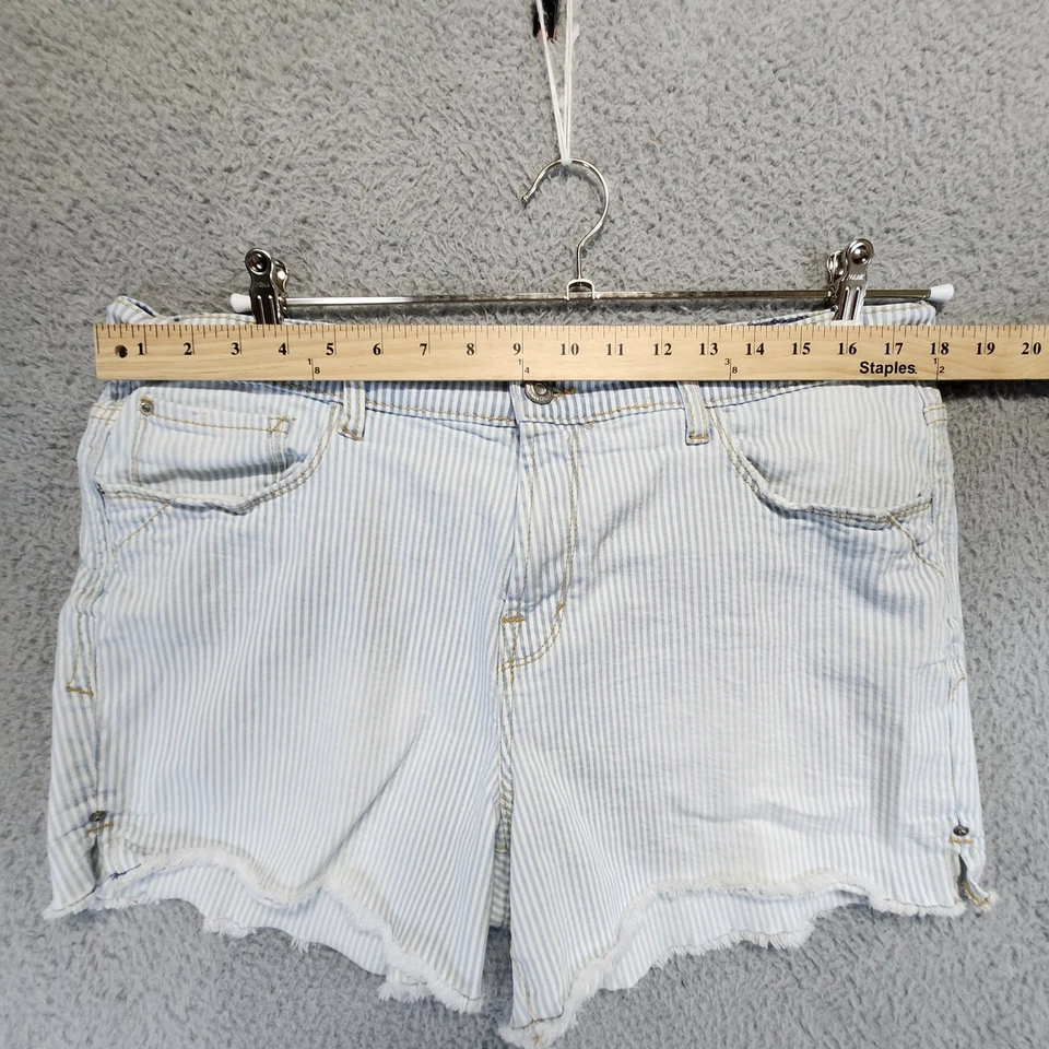 Pantalones Cortos Kensie Jeans Vintage Lujosos Denim Envejecidos Para Mujer 14 (Se Ajusta a W36) Rayas Foto 2 de 4