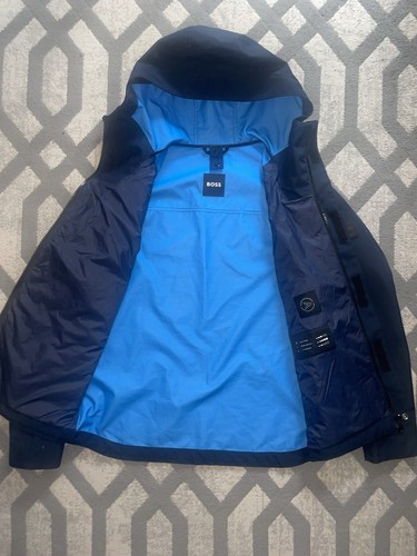 Hugo Boss, Nylon Hooded Windbreaker Jacket. Size S - Picture 2 of 5
